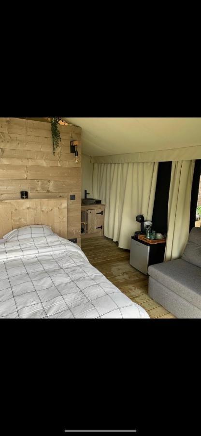'T Vlyt Vakantiehuis-Wellness Bed and Breakfast Riemst Exteriör bild