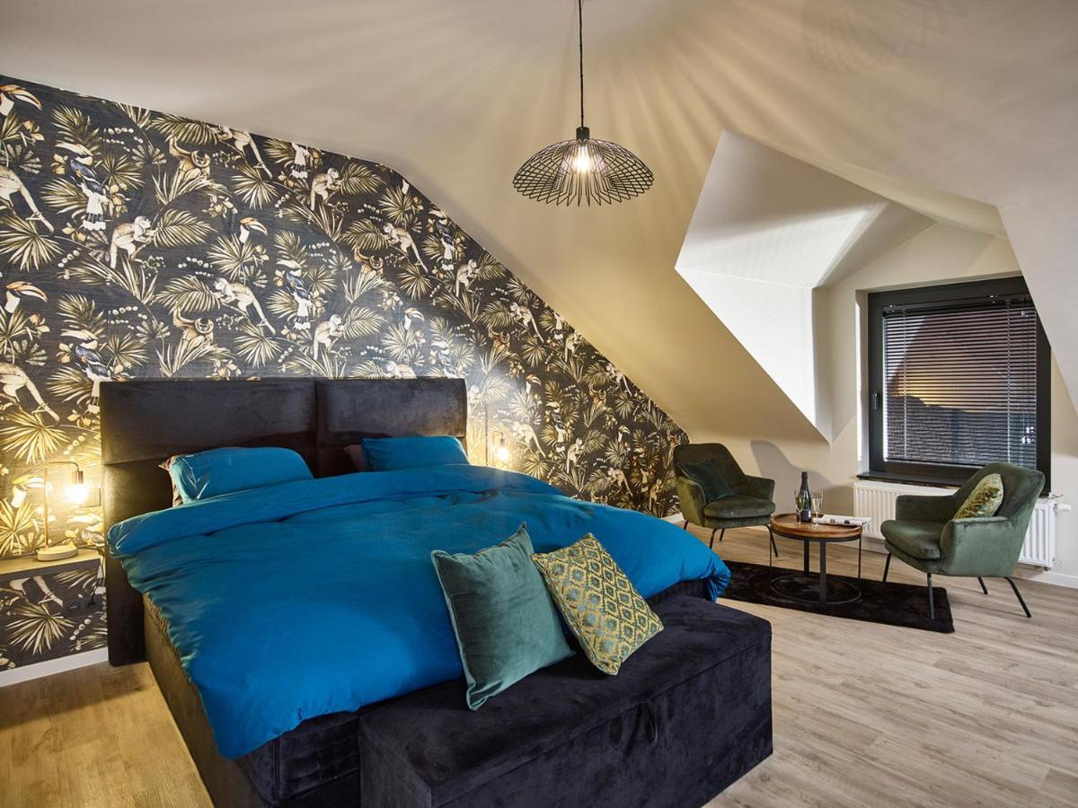 'T Vlyt Vakantiehuis-Wellness Bed and Breakfast Riemst Exteriör bild
