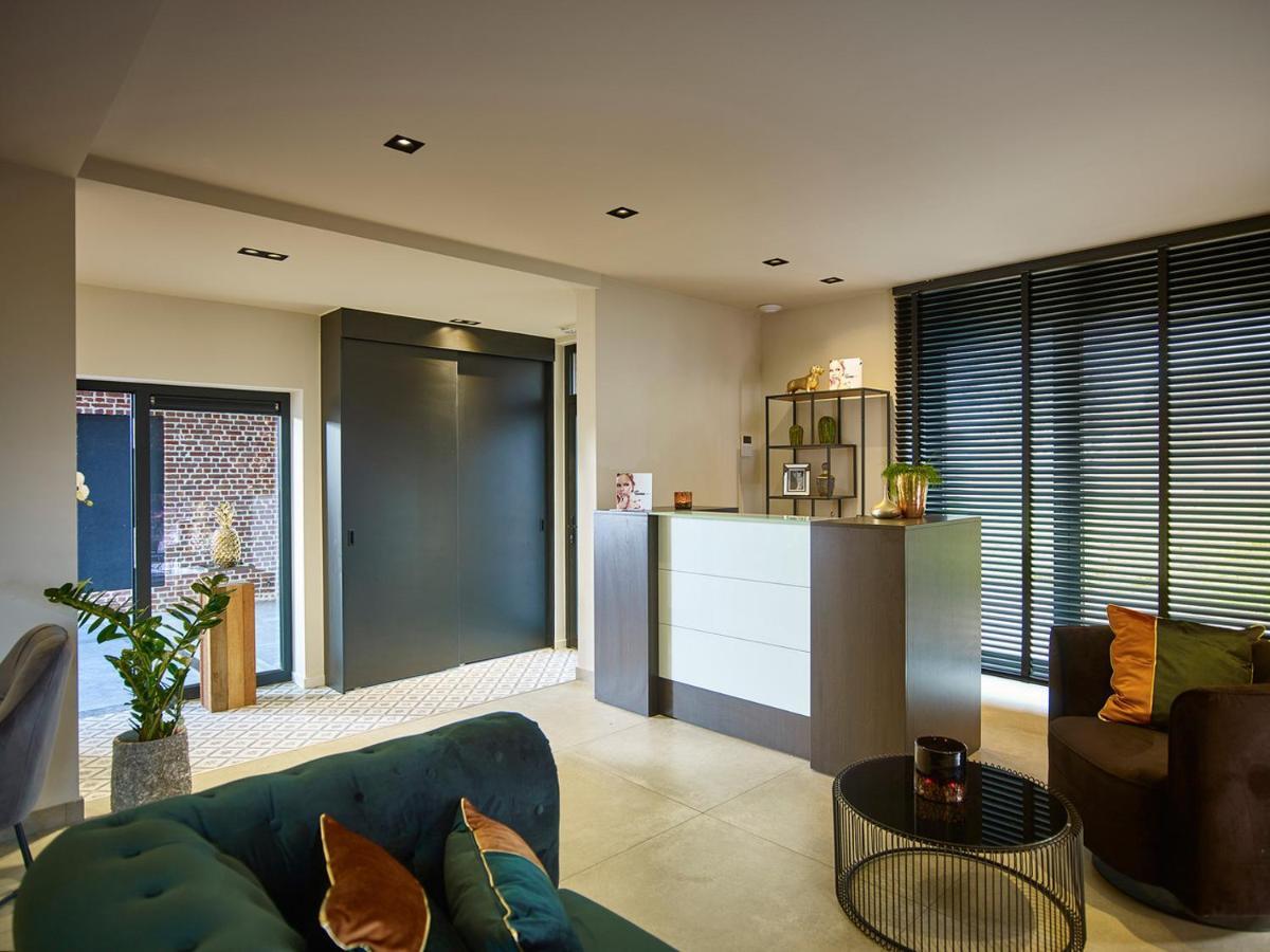 'T Vlyt Vakantiehuis-Wellness Bed and Breakfast Riemst Exteriör bild